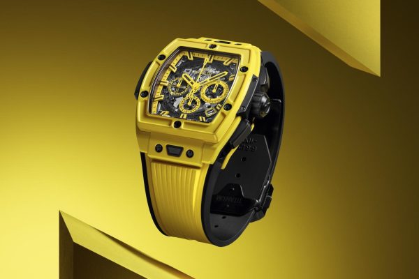 Spirit of Big Bang Yellow Magic 42 mm lifestyle shot Spirit of Big Bang Yellow Magic 42 mm lifestyle shot